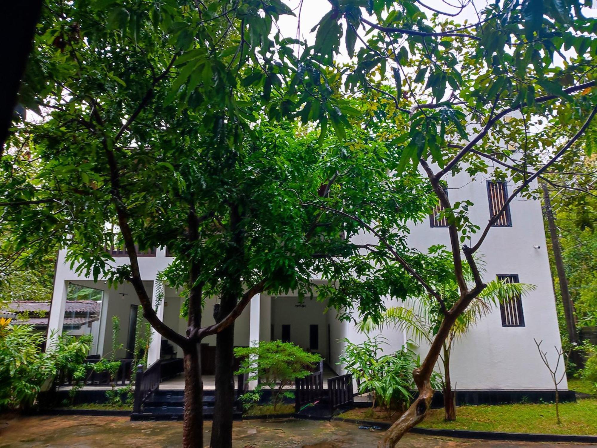 Lakmini Lodge Sigiriya Exterior photo