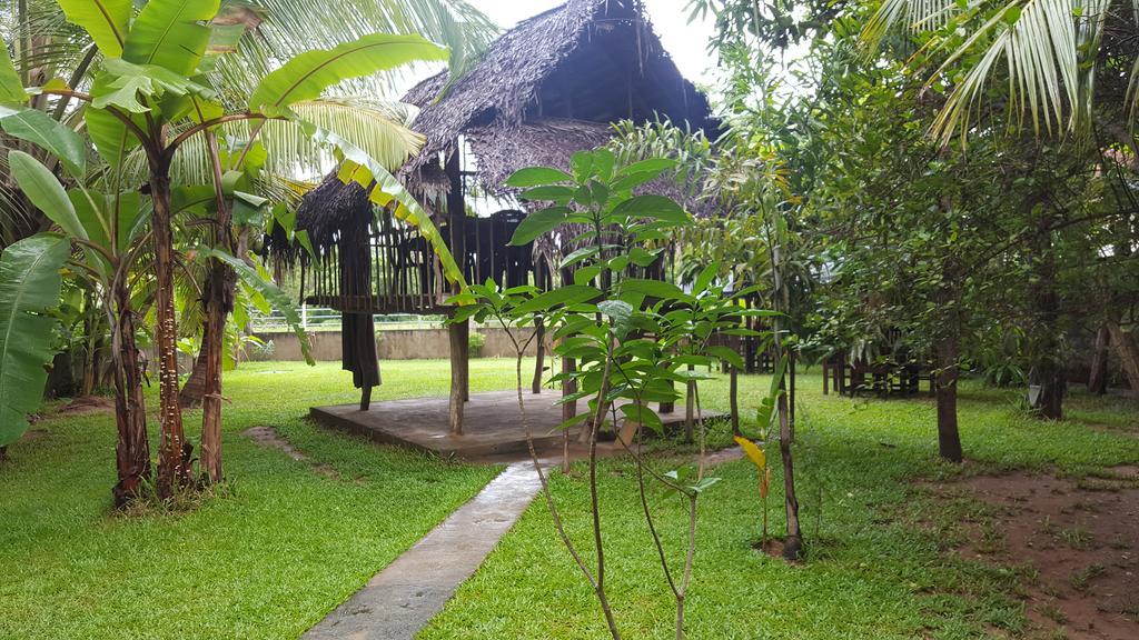 Lakmini Lodge Sigiriya Exterior photo