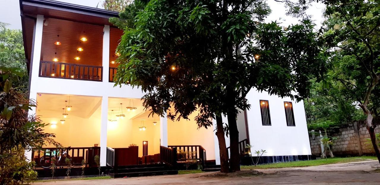 Lakmini Lodge Sigiriya Exterior photo